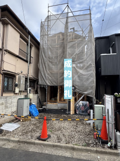 三鷹市深大寺2丁目太陽光蓄電池付新築分譲住宅の販売を開始しました。